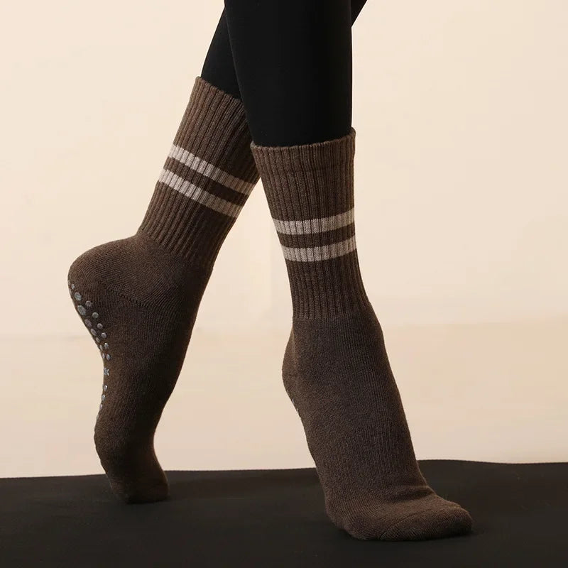 High Quality Bandage Yoga, Pilates, Ballet Socks Anti-Slip