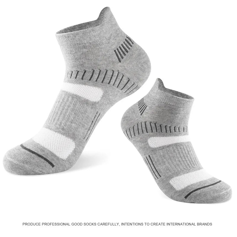 5 pair Men's Moisture Wicking Sports Socks